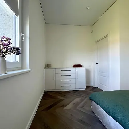 House Apartment *